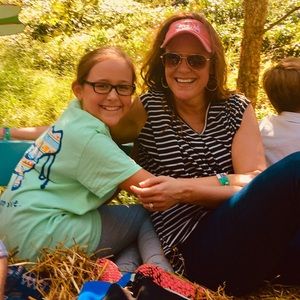 Meet your Posher, April